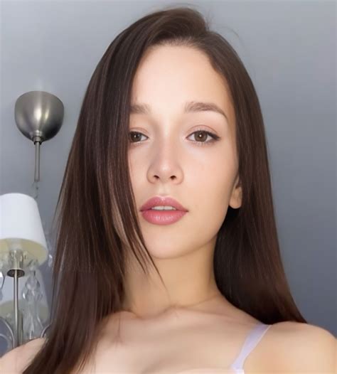 ellien leen|Ellie Leen Age, Wiki, Net Worth, Height, Boyfriend.